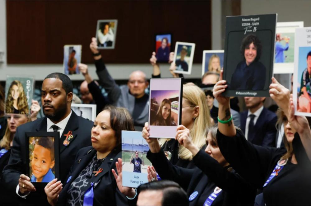 聽證會上，扎克伯格“被逼”當眾道歉！