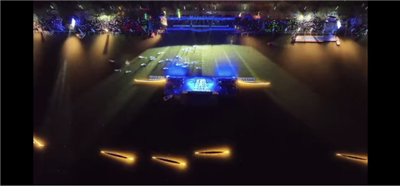 龍舟賽艇巡游。開州宣傳部供圖 華龍網(wǎng)發(fā)